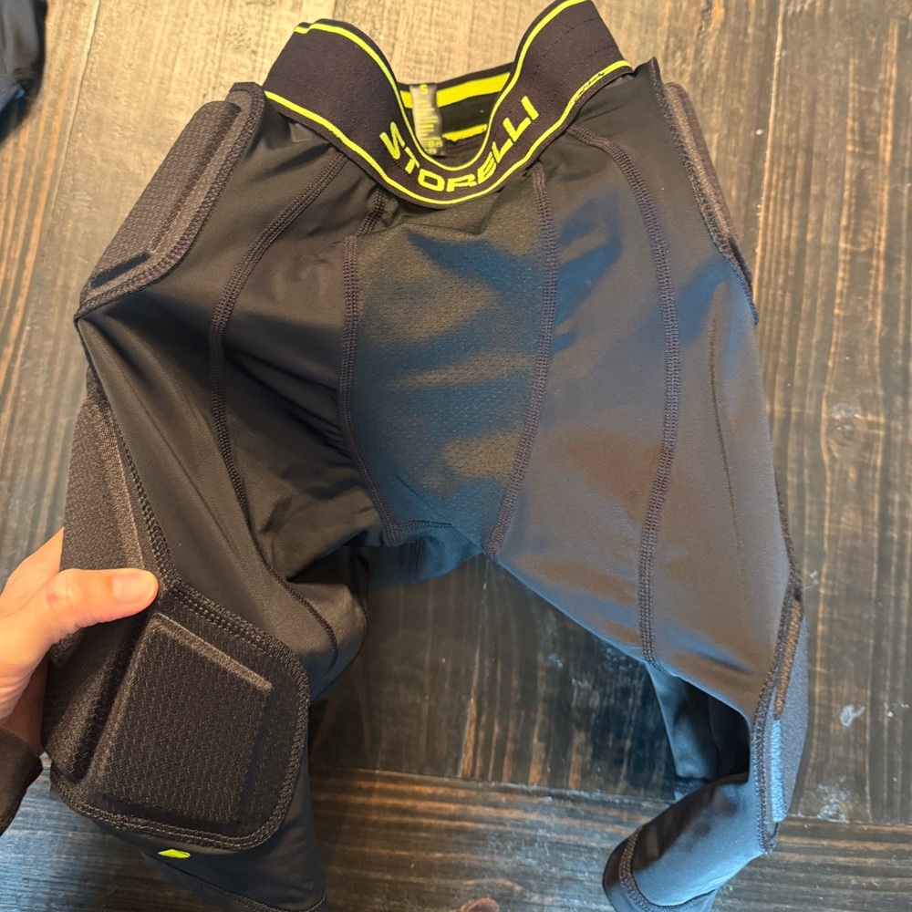 Storelli goalkeeper soccer padded shorts - men’s small
